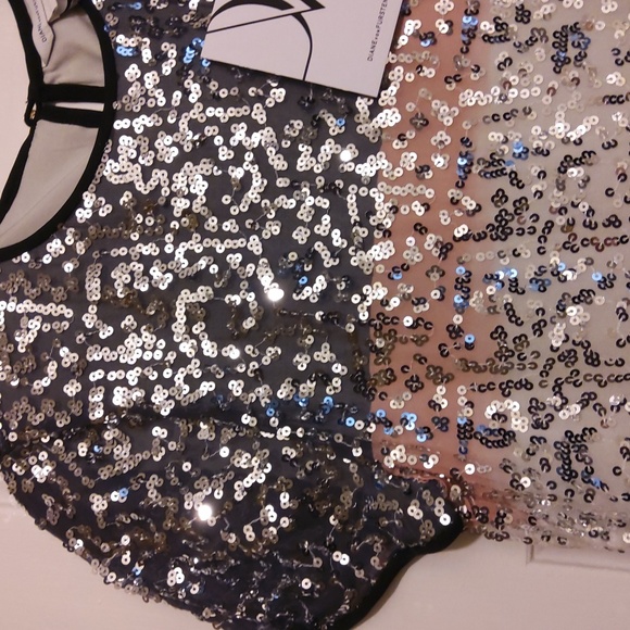 DIANE VON FURSTENBERG💥New💥Sequin Embellished Short Sleeve Dress - Picture 4 of 9